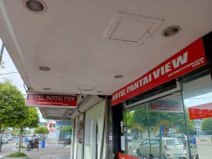 HOTEL PANTAI VIEW tanúsítványa, márkajelzése vagy díja