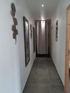 Imagen de la galería de la java, en Saint-Cyran-du-Jambot