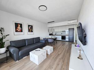 Kuchyň nebo kuchyňský kout v ubytování Apartments Avdić