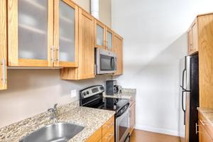 Gallery image of Kendall Sq 2BR w Gym nr MIT Mass General BOS-665 in Boston