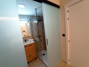 Koupelna v ubytování Bahia Rooms Cantabria 3000