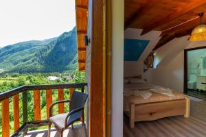 Widok na góry z tego hotelu