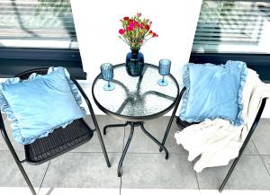 Część wypoczynkowa w obiekcie ŻOLI STORK APARTMENTS - Hubnera 1