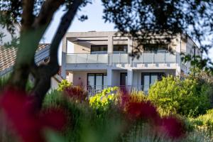 Κήπος έξω από το Justina Apartment