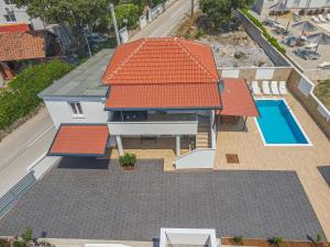 Bazén v ubytování Holiday home Natalia nebo v jeho okolí