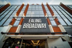 Gallery image of Artsy Serviced Apartments - Ealing in London