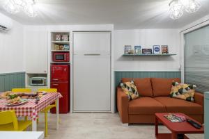 A seating area at Balatonic Retro