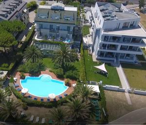Sundlaugin á Hotel Ambasciatori eða í nágrenninu