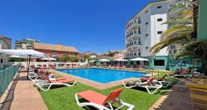 Bazén v ubytování Moon Dreams Fuengirola nebo v jeho okolí
