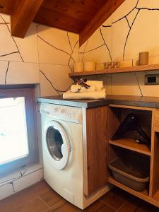 A kitchen or kitchenette at Al Truciolo