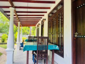 Restaurace v ubytování Harini Villa