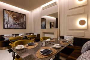 Posezení v ubytování Borghese Contemporary Hotel