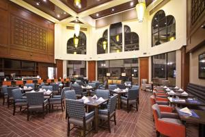 Restaurace v ubytování DoubleTree by Hilton Rosemead