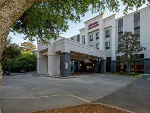 a rendering of the front of a hotel at Hampton Inn and Suites Lafayette in Lafayette