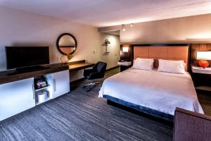 Postel nebo postele na pokoji v ubytování Hampton Inn & Suites Staten Island