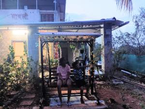 Weekend Villa at Nature's Lap (Malshej Ghat)外面的花园