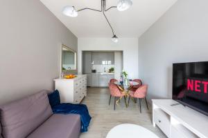 Telewizja i/lub zestaw kina domowego w obiekcie apartamenty-wroc Atal Towers