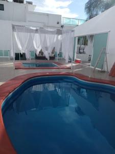 Casa del lago tesisinde veya buraya yakın yüzme havuzu