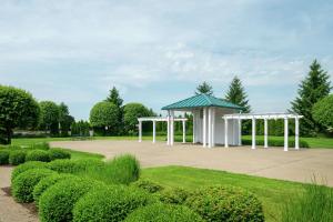 a pavilion with a gazebo in a park at Hilton Garden Inn Pittsburgh/Southpointe in Canonsburg