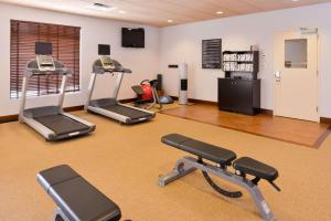 Spordikeskus ja/või sportimisvõimalused majutusasutuses Hilton Garden Inn Yuma Pivot Point