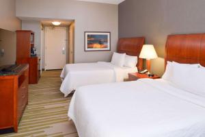 Voodi või voodid majutusasutuse Hilton Garden Inn Yuma Pivot Point toas