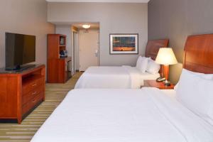 Voodi või voodid majutusasutuse Hilton Garden Inn Yuma Pivot Point toas
