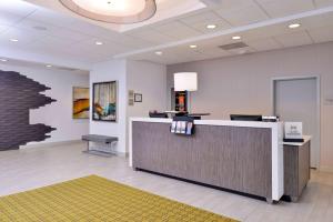 a waiting room with a reception desk and a lobby at Hampton Inn & Suites Shelby, North Carolina in Shelby