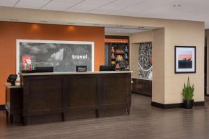 Fotografie z fotogalerie ubytování Hampton Inn & Suites Phoenix/Tempe v destinaci Tempe + 24 fotografií
