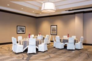 Restaurace v ubytování DoubleTree by Hilton Schenectady