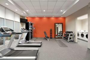 Fitness centrum a/nebo fitness zařízení v ubytování Home2 Suites by Hilton Minneapolis Bloomington