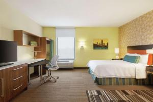 Postel nebo postele na pokoji v ubytování Home2 Suites by Hilton Minneapolis Bloomington