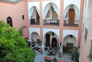 Balkón nebo terasa v ubytování Riad Barroko