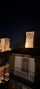 Foto dalla galleria di Guesthouse Robi a Mestia