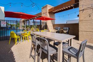 Balkón nebo terasa v ubytování Home2 Suites By Hilton Waco