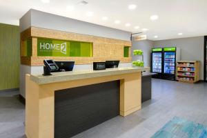 Supermarket nebo jiné obchody v  hotelu nebo okolí