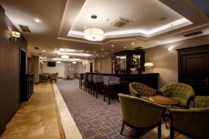 Posezení v ubytování DoubleTree by Hilton Hotel Sighisoara - Cavaler