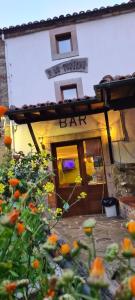 Afbeelding uit fotogalerij van Taberna de Tresviso in Tresviso +56 foto's