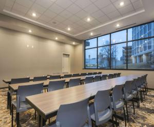 Konferenční prostory v ubytování Hampton Inn and Suites Minneapolis University Area, MN + 21 fotografií