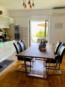 Dining area in Az apartmant