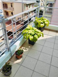 A balcony or terrace at Ρετιρέ με θέα