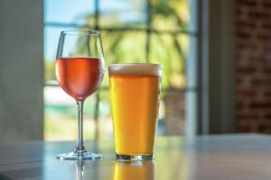 Hampton Inn Petaluma, Ca的酒水