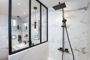 Un baño de Maison Thérèse by Panorama Locations - SPA privatif