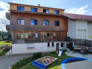 Budova, kde se apartmán nachází