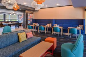 Tru By Hilton Little Rock West的休息区