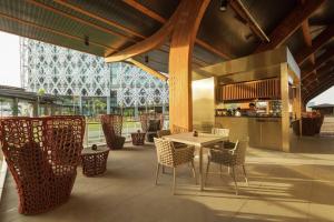 Hilton Port Moresby Hotel & Residences的休息区