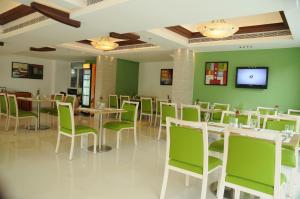 Εστιατόριο ή άλλο μέρος για φαγητό στο Biverah Hotel & Suites
