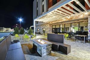 Home2 Suites By Hilton Warner Robins的休息区