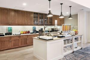 A kitchen or kitchenette at Homewood Suites by Hilton Providence Downtown