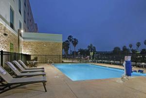 Piscina di Hampton Inn Weslaco o nelle vicinanze