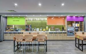 Home2 Suites By Hilton Foley的酒水